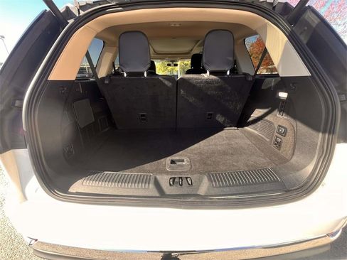 Used 2023 Lincoln Aviator Reserve image 15