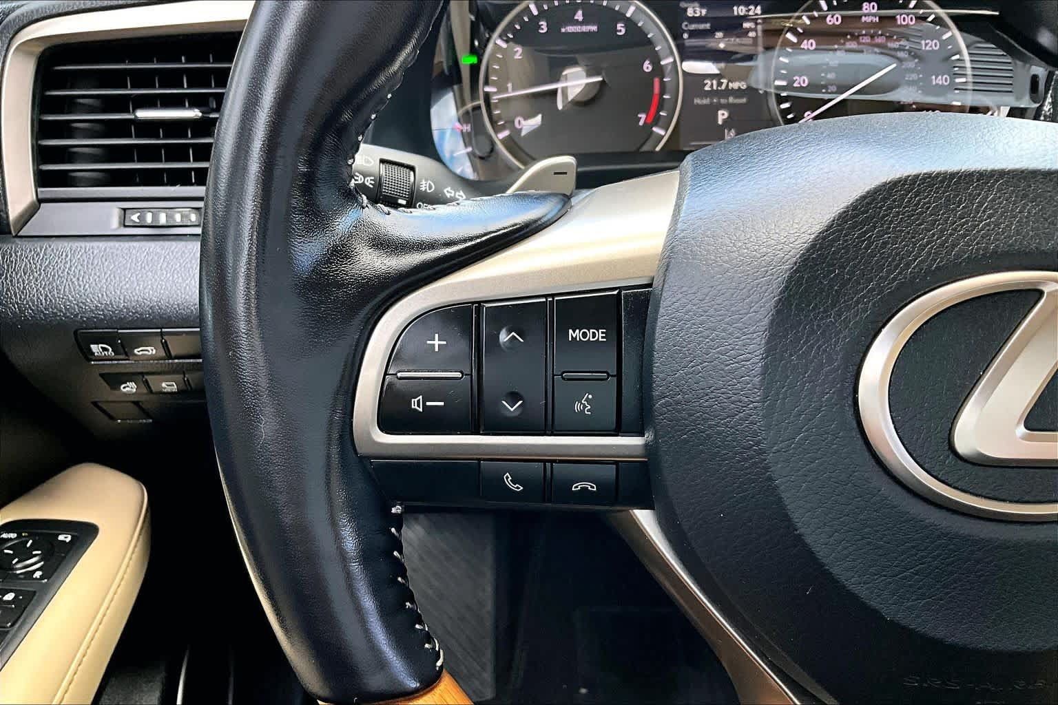 Used 2022 Lexus RX 350L FWD w/ Premium Package image 22