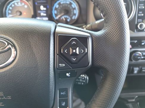 Used 2021 Toyota Tacoma TRD Sport image 49