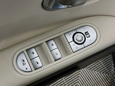 Used 2024 Hyundai Ioniq 5 SEL image 15