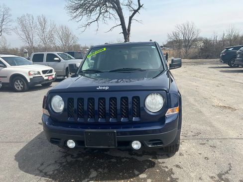 Used 2014 Jeep Patriot Sport w/ Power Value Group image 2