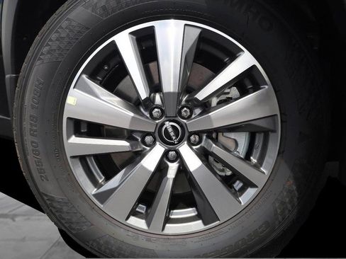 New 2026 Nissan Pathfinder SL AWD/4WD image 3