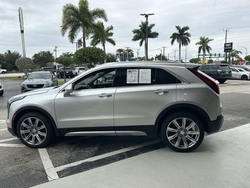 Used 2020 Cadillac XT4 Premium Luxury image 18