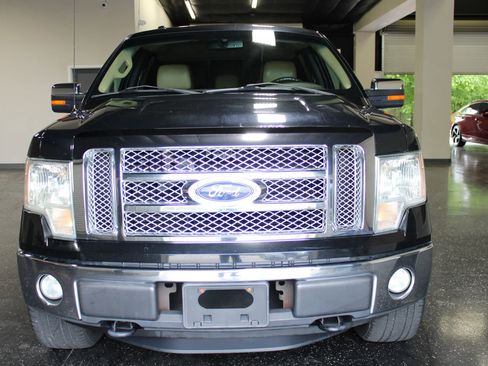 Used 2011 Ford F150 Lariat w/ Lariat Chrome Pkg AWD/4WD image 8