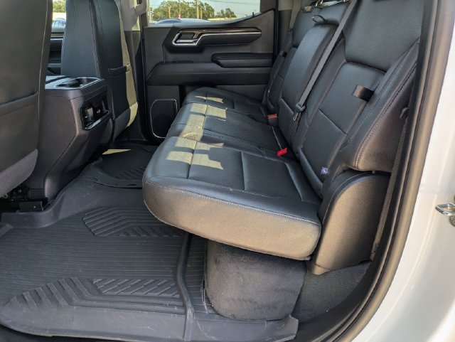 Used 2024 Chevrolet Silverado 1500 LT Trail Boss w/ Convenience Package II AWD/4WD image 25