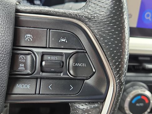 Used 2024 Toyota Tacoma TRD Off-Road AWD/4WD image 22