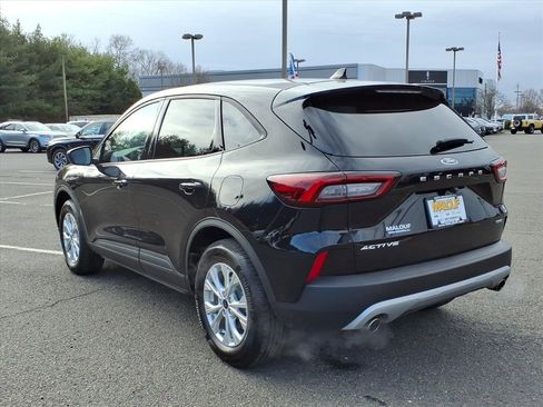 Used 2025 Ford Escape Active w/ Cold Weather Package image 5