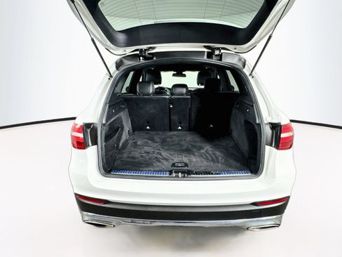Used 2019 Mercedes-Benz GLC 300 4MATIC image 25