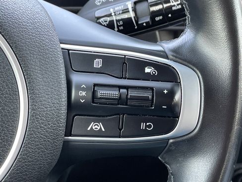 Used 2023 Kia Sportage EX FWD image 13