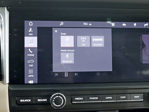 Used 2020 Porsche Macan S AWD/4WD image 21