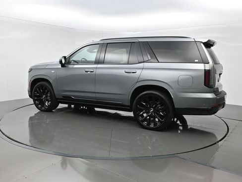 Used 2026 Cadillac Escalade Platinum Sport w/ LPO, ONYX Package AWD/4WD image 3