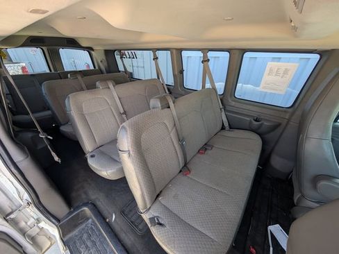 Used 2016 Chevrolet Express 3500 LT w/ LT Preferred Equipment Group RWD image 3