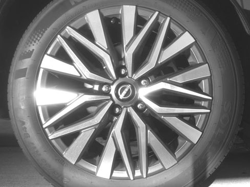 Used 2025 Nissan Altima 2.5 SV image 15