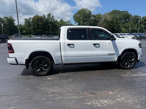 Used 2023 RAM 1500 Limited AWD/4WD image 9