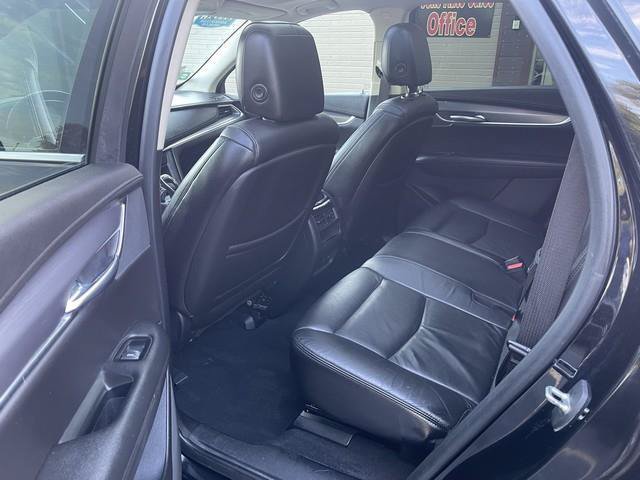 Used 2019 Cadillac XT5 Luxury AWD/4WD image 16