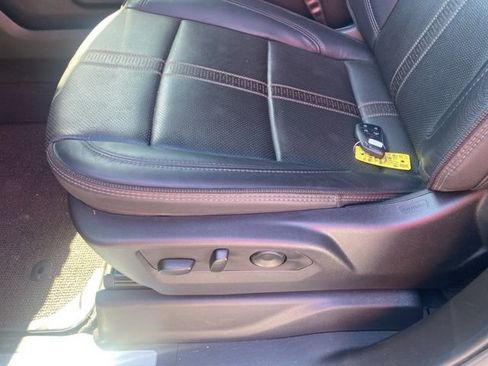 Used 2024 Chevrolet Silverado 1500 High Country w/ Technology Package image 17