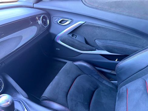 Used 2023 Chevrolet Camaro ZL1 image 39