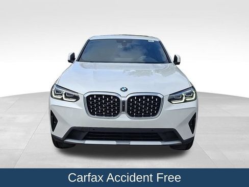Used 2024 BMW X4 xDrive30i w/ Parking Assistance Package AWD/4WD image 3