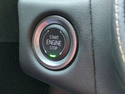 Used 2024 GMC Yukon XL AT4 w/ AT4 Premium Plus Package image 28