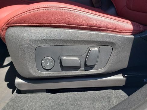 Certified 2025 BMW X4 M40i w/ Parking Assistance Package AWD/4WD image 19