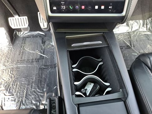 Used 2021 Tesla Model X Performance image 22