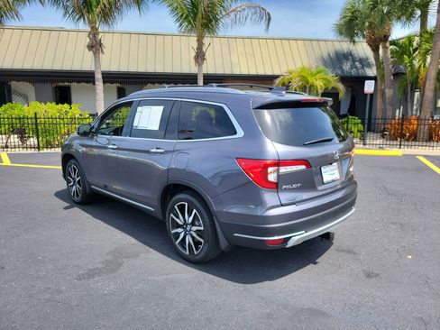 Used 2022 Honda Pilot Touring image 8