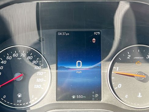 Used 2025 Mercedes-Benz Sprinter 2500 image 23