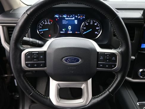 Certified 2024 Ford Expedition Max XLT image 13