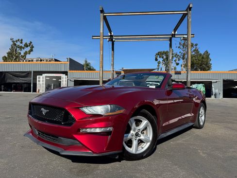 Used 2019 Ford Mustang Convertible RWD image 24