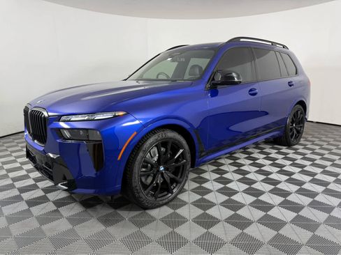 Certified 2024 BMW X7 M60i w/ Executive Package AWD/4WD image 7