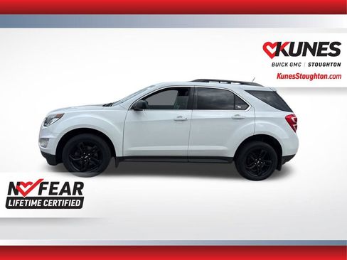 Used 2017 Chevrolet Equinox LT w/ Sport Edition image 8