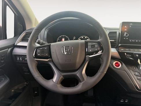 Used 2026 Honda Odyssey EX-L image 12