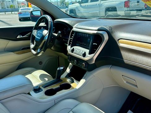 Used 2018 GMC Acadia Denali w/ Technology Package image 3