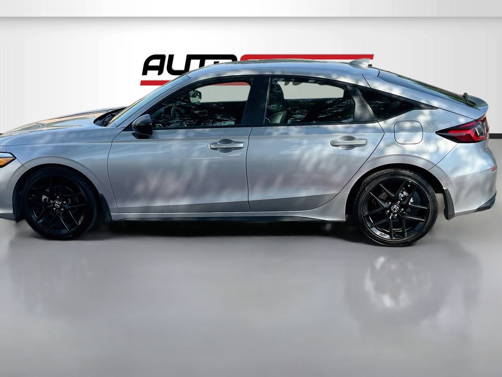 Used 2025 Honda Civic Sport image 4