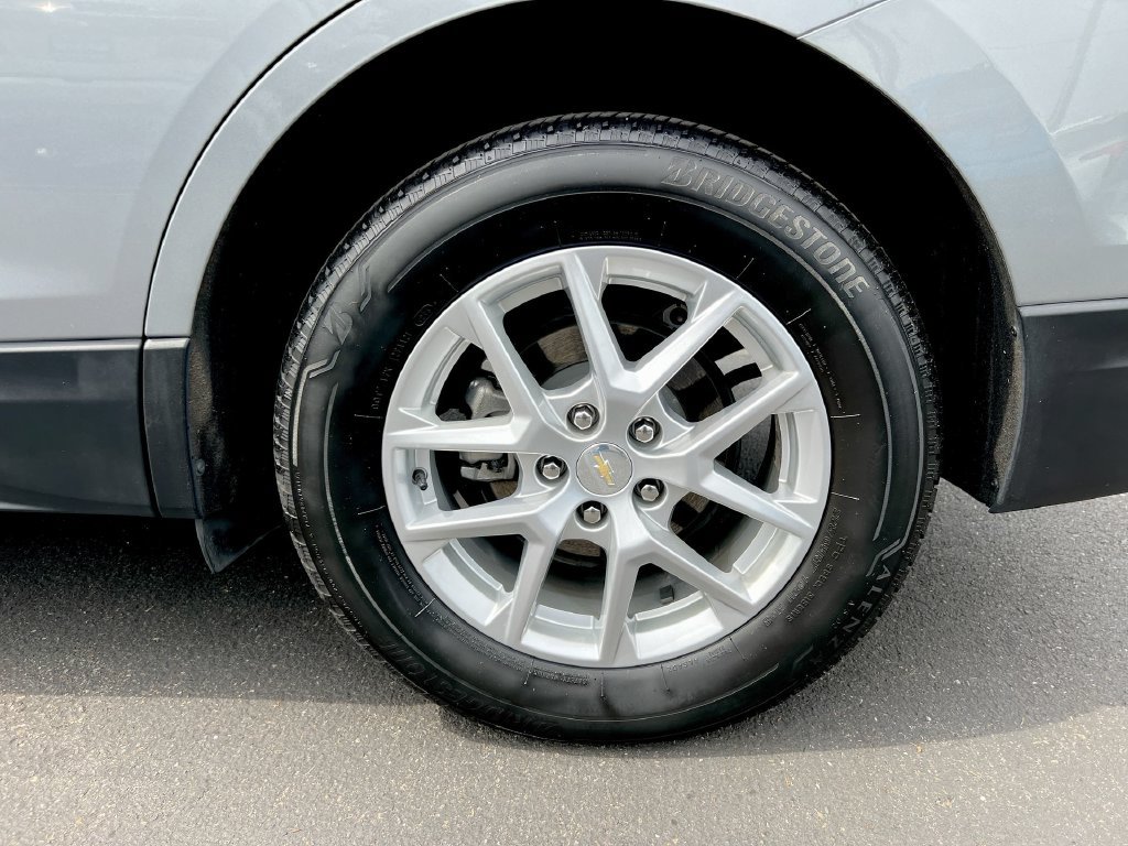 Used 2023 Chevrolet Equinox LS w/ LPO, Floor Liner Package AWD/4WD image 27