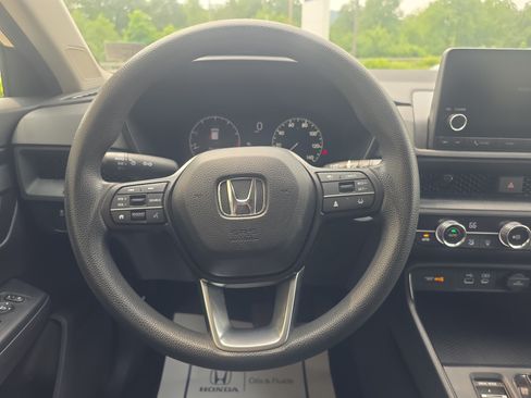 Used 2024 Honda CR-V EX image 19