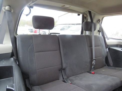 Used 2013 Nissan Armada SV image 25