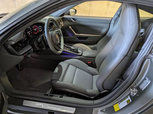 Used 2023 Porsche 911 Carrera image 23