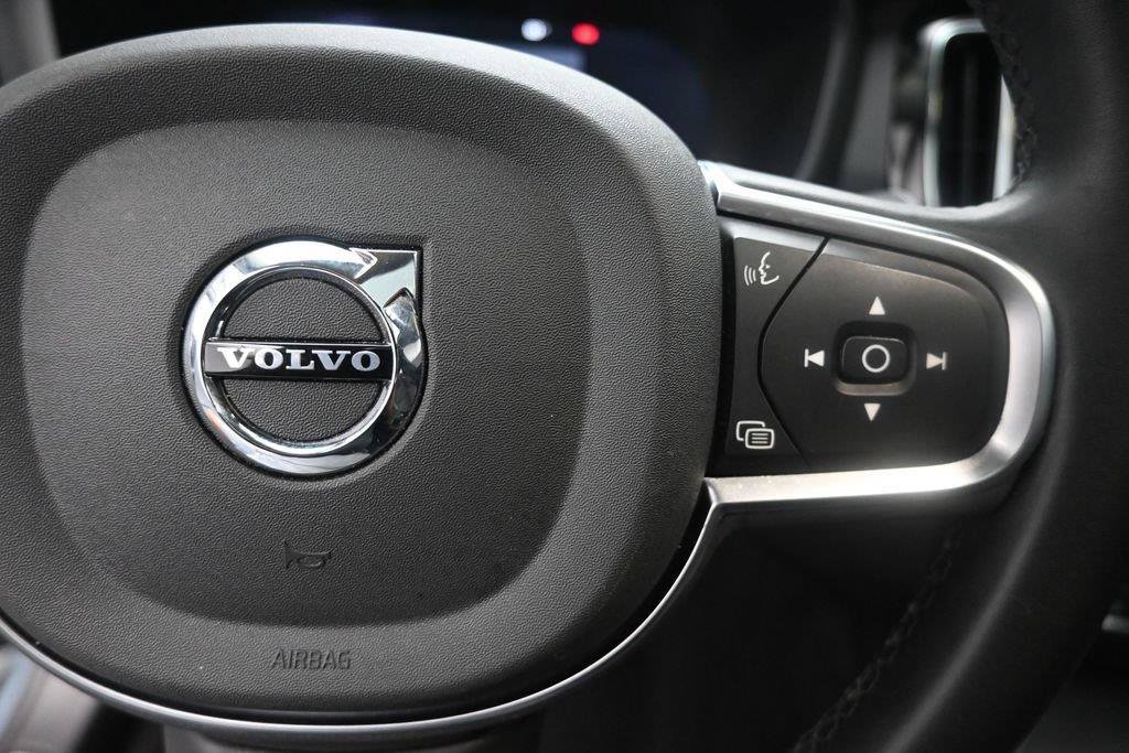 Used 2024 Volvo S60 B5 Core FWD image 14