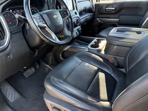Used 2020 Chevrolet Silverado 3500 LTZ w/ LTZ Plus Package AWD/4WD image 18