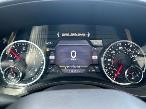 Used 2019 RAM 1500 Laramie AWD/4WD image 23