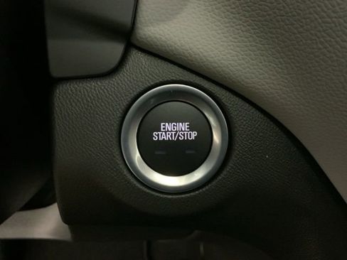 Used 2024 Chevrolet Equinox LT image 25