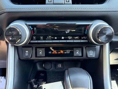 Used 2024 Toyota RAV4 XLE Premium w/ Weather Package AWD/4WD image 18