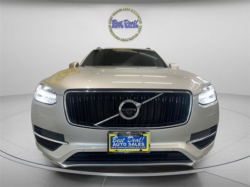 Used 2018 Volvo XC90 T6 Momentum w/ Convenience Package AWD/4WD image 8