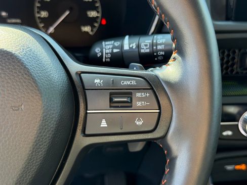 Used 2025 Honda CR-V Sport-L image 19