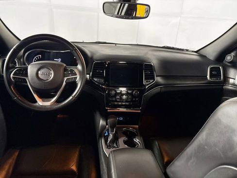 Used 2019 Jeep Grand Cherokee Limited AWD/4WD image 12