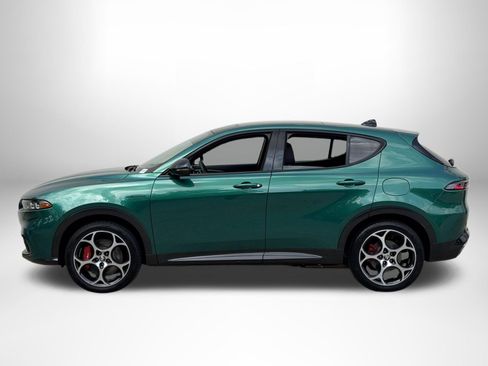 Used 2024 Alfa Romeo Tonale Veloce AWD/4WD image 6