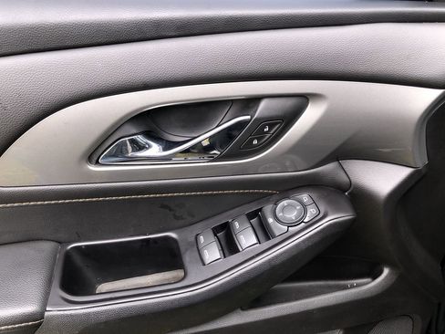 Used 2020 Chevrolet Traverse LT w/ LPO, Cargo Package image 13