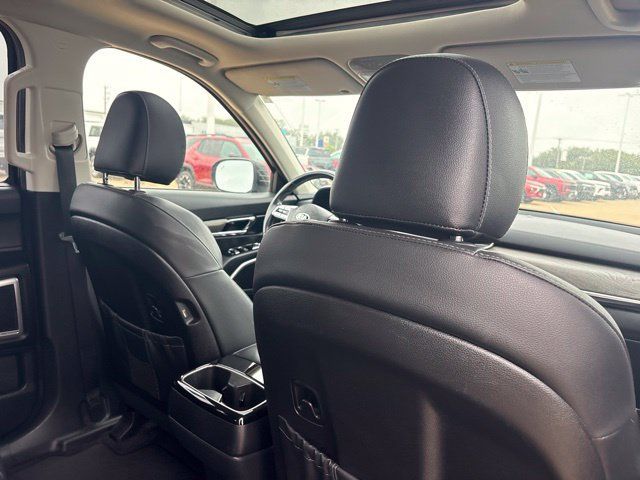 Used 2021 Kia Telluride EX w/ EX Premium Package FWD image 22
