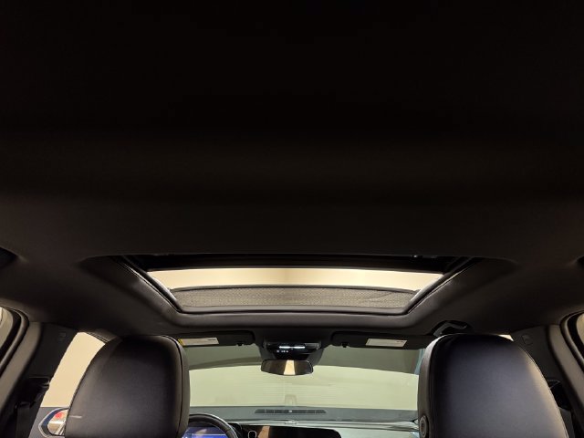 Used 2024 Chevrolet Equinox EV LT FWD image 20